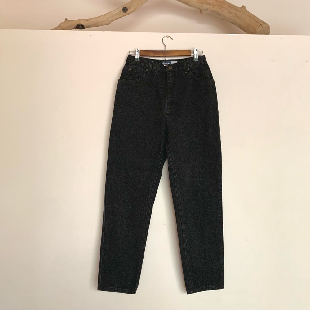 Vintage High Rise Mom Jeans